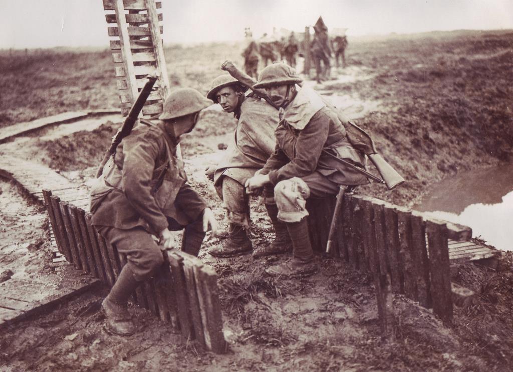 Font: CRAI Biblioteca Pavelló de la República (Universitat de Barcelona) Primera Guerra Mundial (1914 - 1918)